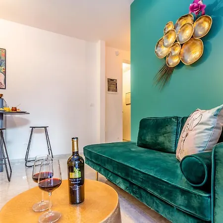 Colibri-design&beach Mit 40m2 Terrasse Und 2 Sups Apartman *