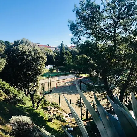 Apartment Colibri-design&beach Mit 40m2 Terrasse Und 2 Sups Pjescana Uvala