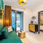 דירה Colibri-design&beach Mit 40m2 Terrasse Und 2 Sups פיישצ'נה אובלה